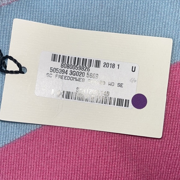 Gucci Scarf - Picture 5 of 6